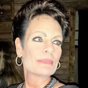 Meet your Posher, Carmen